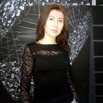 ОЛЕНА КУНАЄВА
