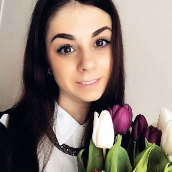 ВІКТОРІЯ ПОПОВА