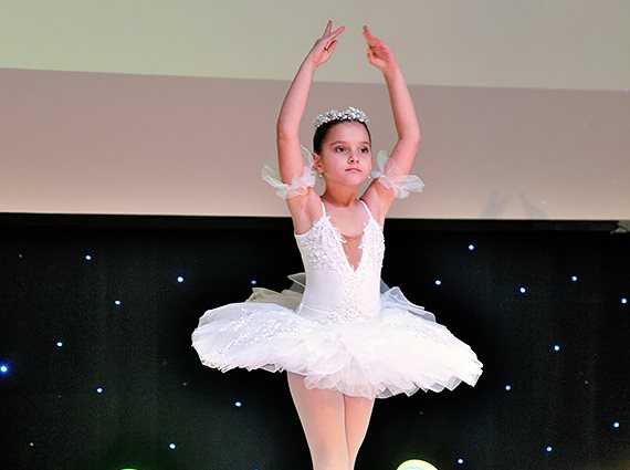 Школа Монтессори - уроки балета